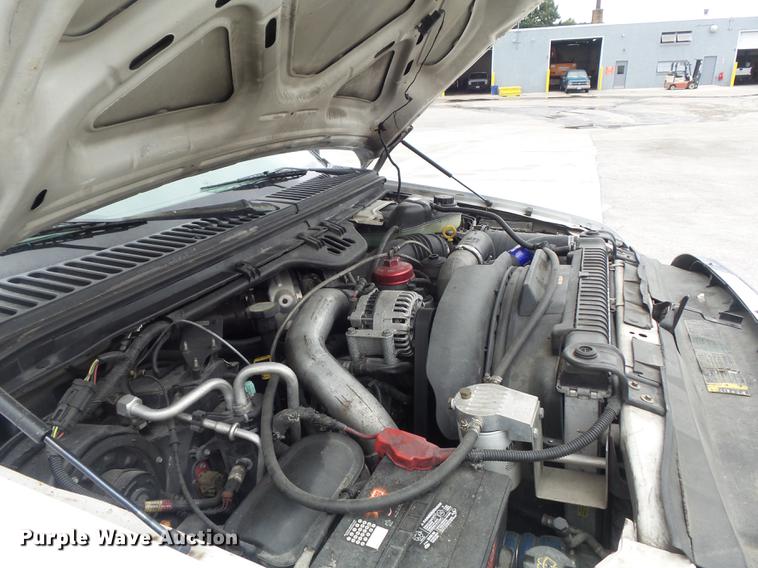 image for item DB6418 2006 Ford F450 Super Duty XL flatbed truck