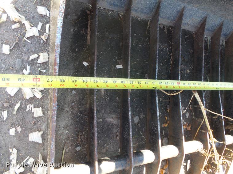 image for item DB8134 Skelton grapple rock bucket