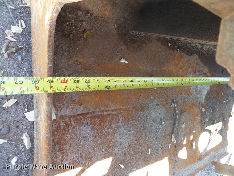 image for item DB8135 Grapple bucket