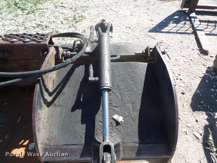 image for item DB8135 Grapple bucket