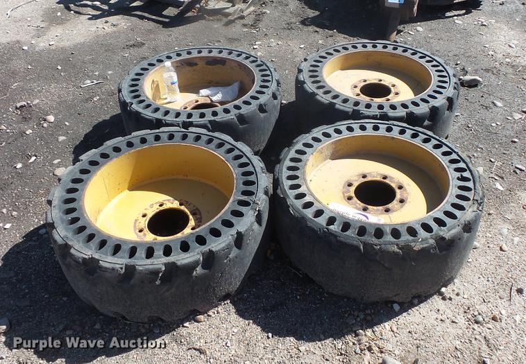 image for item DB8138 (4) 33x6x11 solid tires