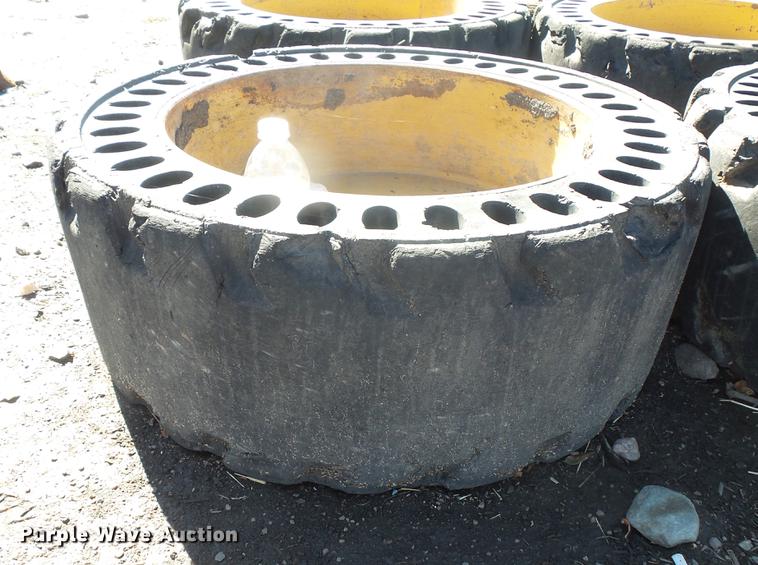 image for item DB8138 (4) 33x6x11 solid tires