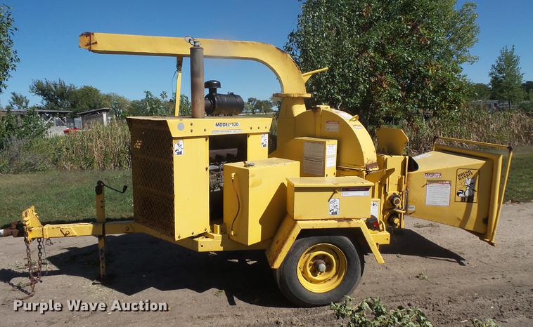 image for item DB8139 Brush Bandit 100 wood chipper