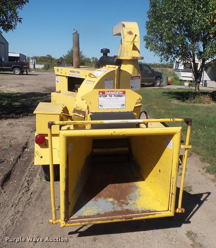 image for item DB8139 Brush Bandit 100 wood chipper