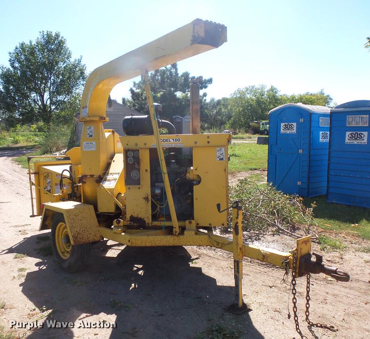 image for item DB8139 Brush Bandit 100 wood chipper