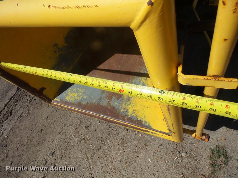 image for item DB8139 Brush Bandit 100 wood chipper