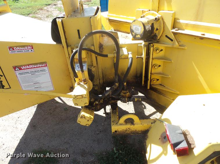 image for item DB8139 Brush Bandit 100 wood chipper