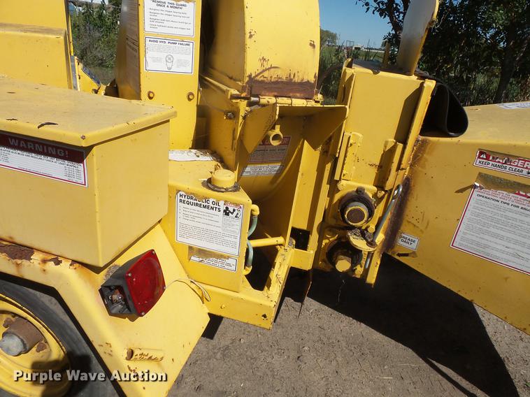 image for item DB8139 Brush Bandit 100 wood chipper