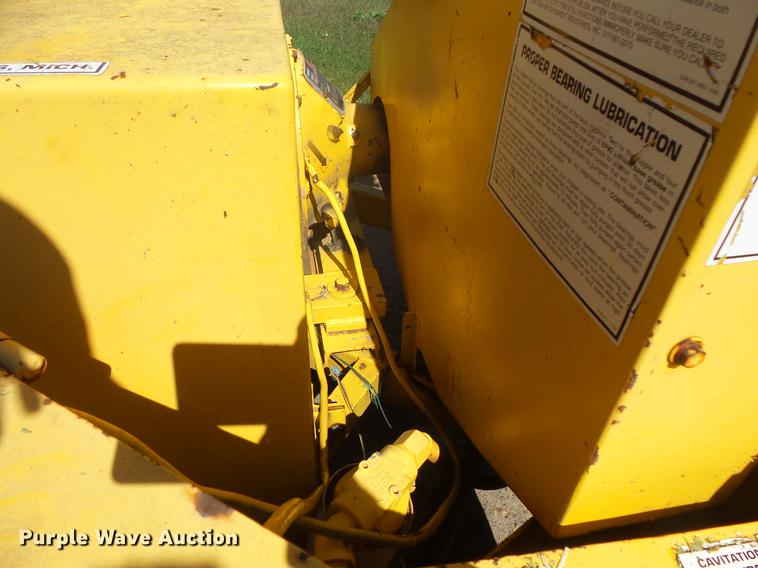 image for item DB8139 Brush Bandit 100 wood chipper