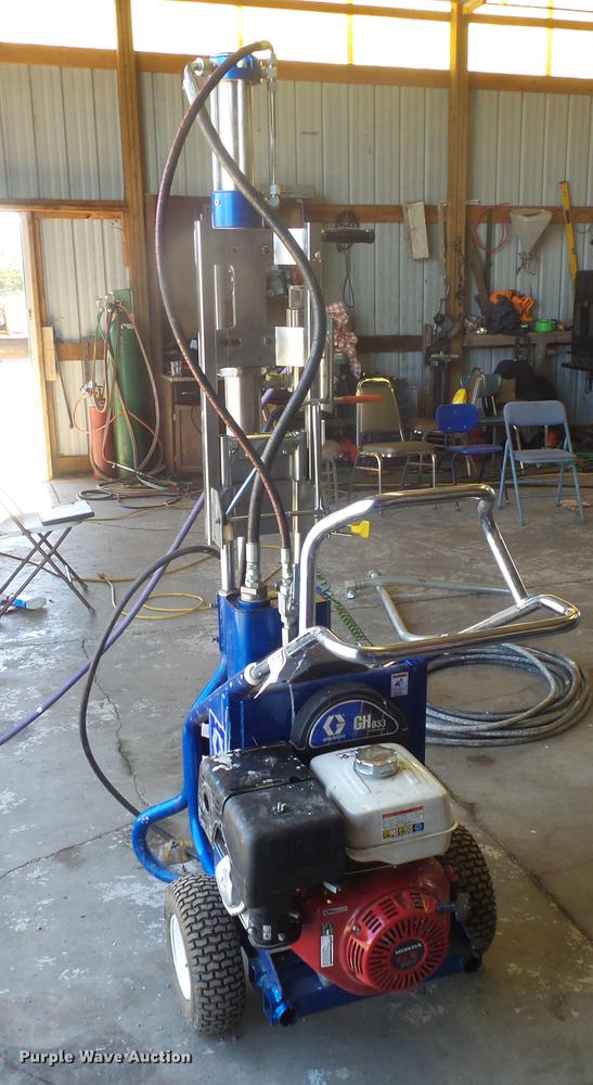 image for item DB8142 Graco GH833 airless paint sprayer