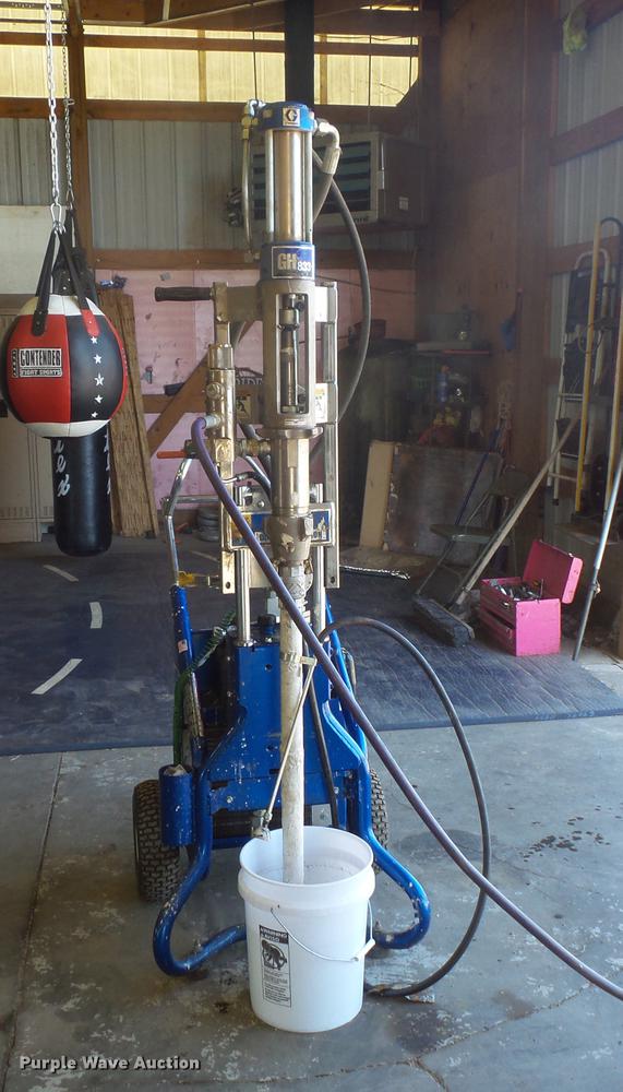 image for item DB8142 Graco GH833 airless paint sprayer