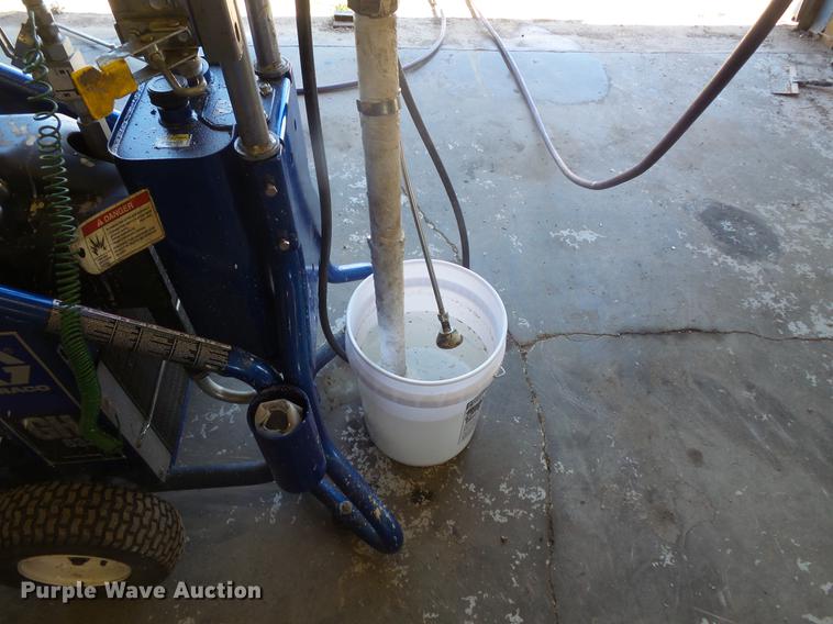 image for item DB8142 Graco GH833 airless paint sprayer