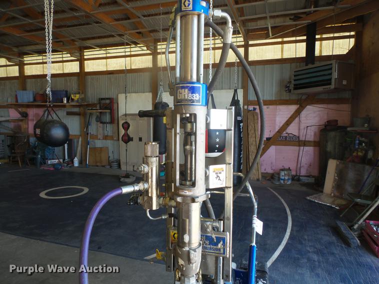 image for item DB8142 Graco GH833 airless paint sprayer