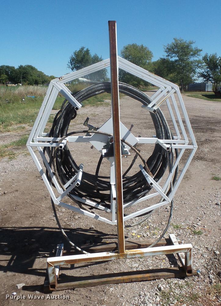 image for item DB8142 Graco GH833 airless paint sprayer