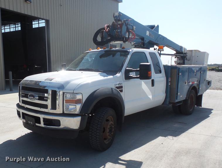 image for item DB8147 2009 Ford F550 Super Duty SuperCab bucket truck