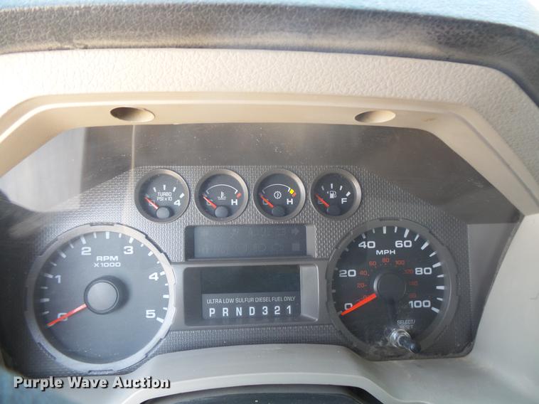 image for item DB8147 2009 Ford F550 Super Duty SuperCab bucket truck