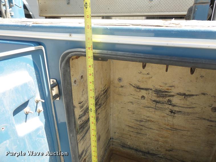 image for item DB8147 2009 Ford F550 Super Duty SuperCab bucket truck