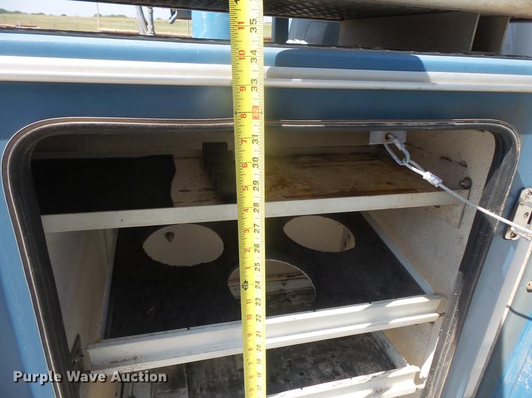 image for item DB8147 2009 Ford F550 Super Duty SuperCab bucket truck