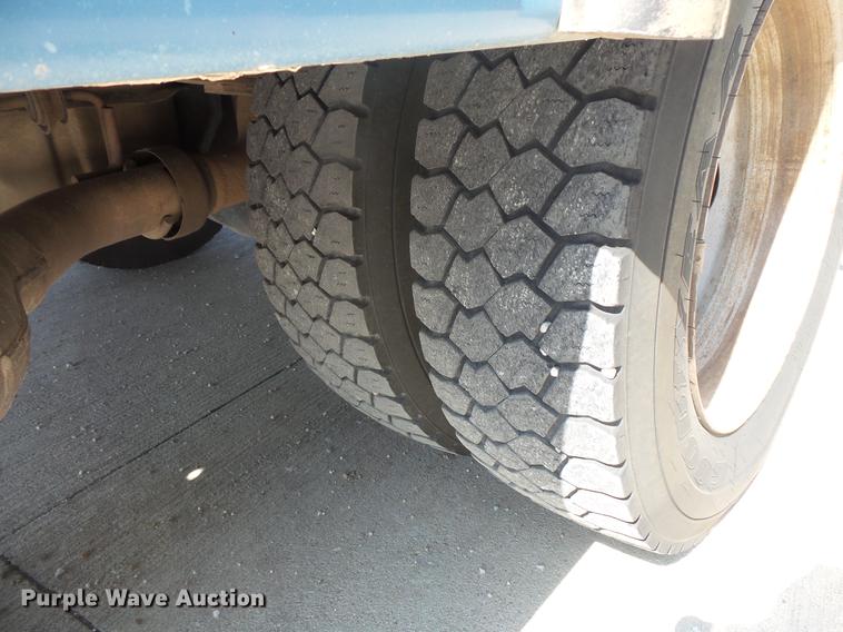 image for item DB8147 2009 Ford F550 Super Duty SuperCab bucket truck