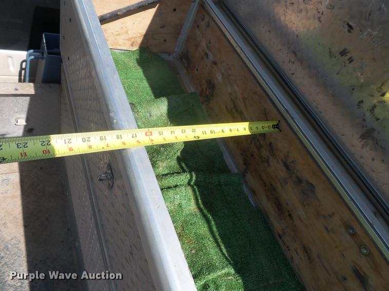 image for item DB8147 2009 Ford F550 Super Duty SuperCab bucket truck