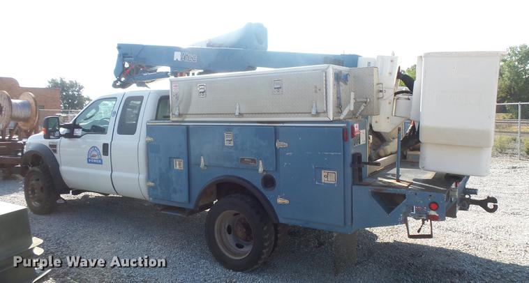 image for item DB8148 2009 Ford F550 Super Duty SuperCab bucket truck