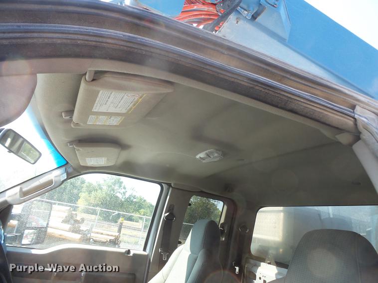 image for item DB8148 2009 Ford F550 Super Duty SuperCab bucket truck