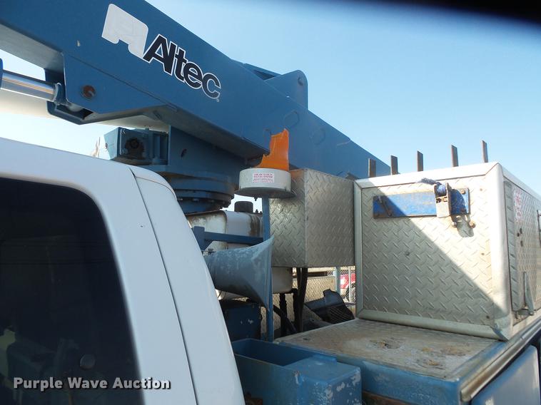 image for item DB8148 2009 Ford F550 Super Duty SuperCab bucket truck