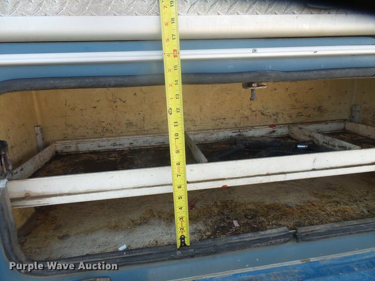 image for item DB8148 2009 Ford F550 Super Duty SuperCab bucket truck