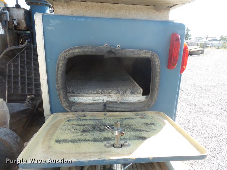 image for item DB8148 2009 Ford F550 Super Duty SuperCab bucket truck