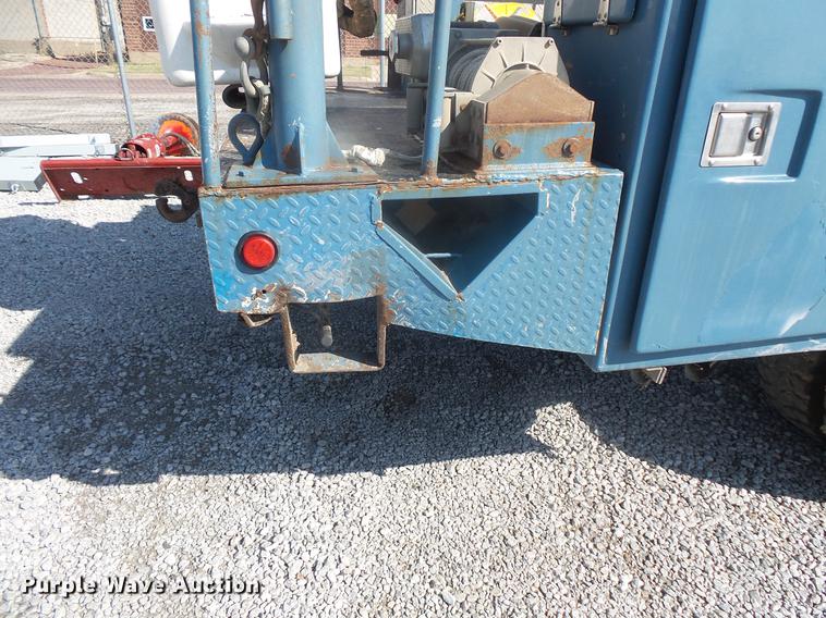 image for item DB8148 2009 Ford F550 Super Duty SuperCab bucket truck