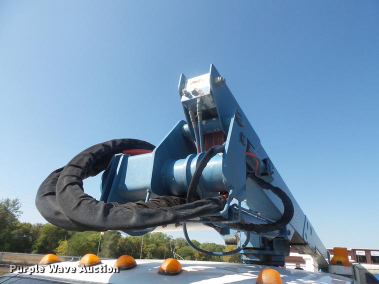 image for item DB8148 2009 Ford F550 Super Duty SuperCab bucket truck