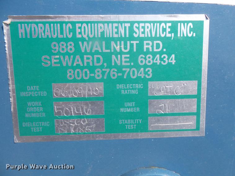 image for item DB8148 2009 Ford F550 Super Duty SuperCab bucket truck