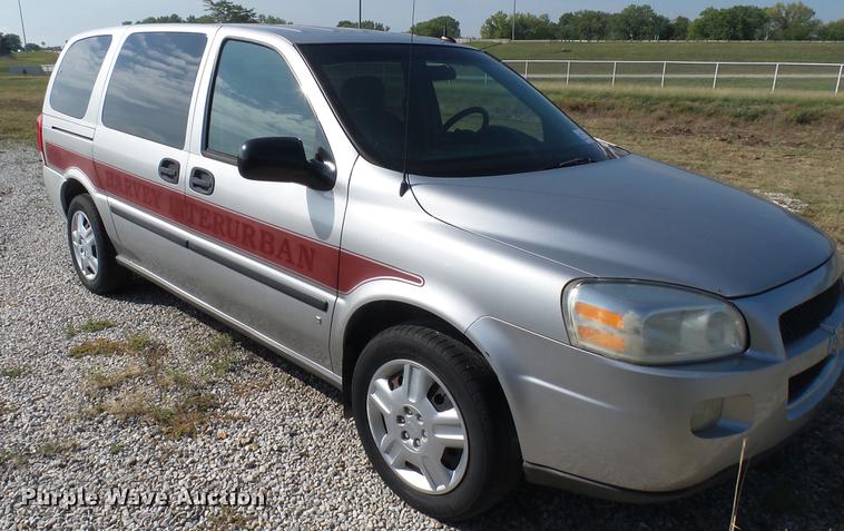 image for item DC1796 2006 Chevrolet Uplander van