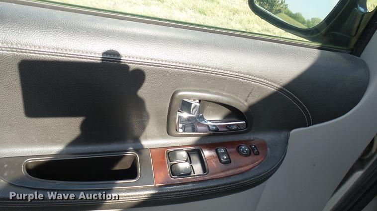 image for item DC1796 2006 Chevrolet Uplander van