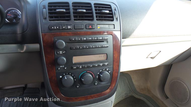 image for item DC1796 2006 Chevrolet Uplander van