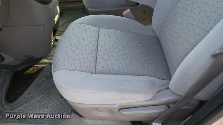 image for item DC1796 2006 Chevrolet Uplander van