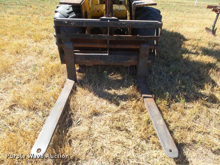 image for item DC3833 Mobility M50 Swinger wheel loader