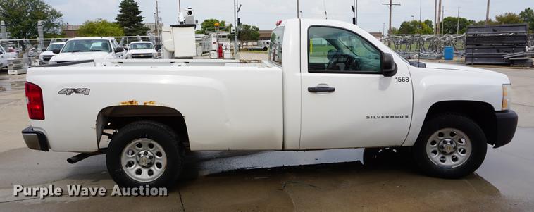 image for item DC5277 2009 Chevrolet Silverado 1500 pickup truck