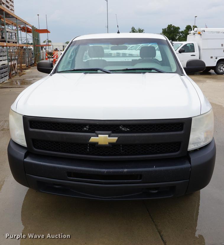 image for item DC5277 2009 Chevrolet Silverado 1500 pickup truck