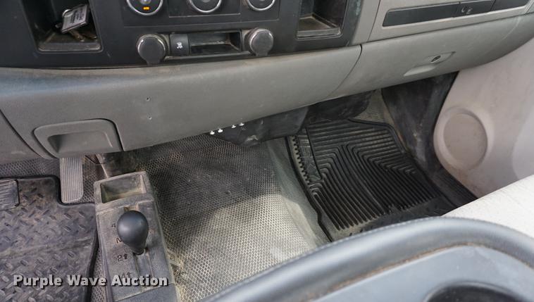 image for item DC5277 2009 Chevrolet Silverado 1500 pickup truck