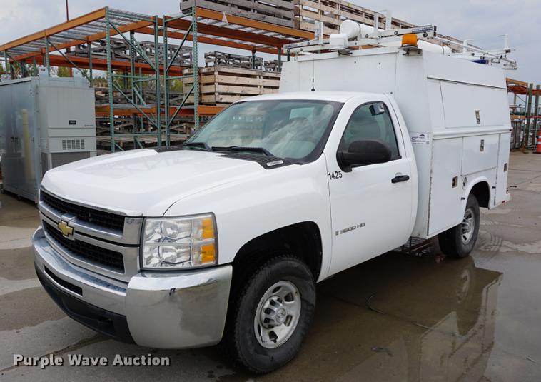 image for item DC5278 2008 Chevrolet Silverado 3500HD utility bed pickup truck