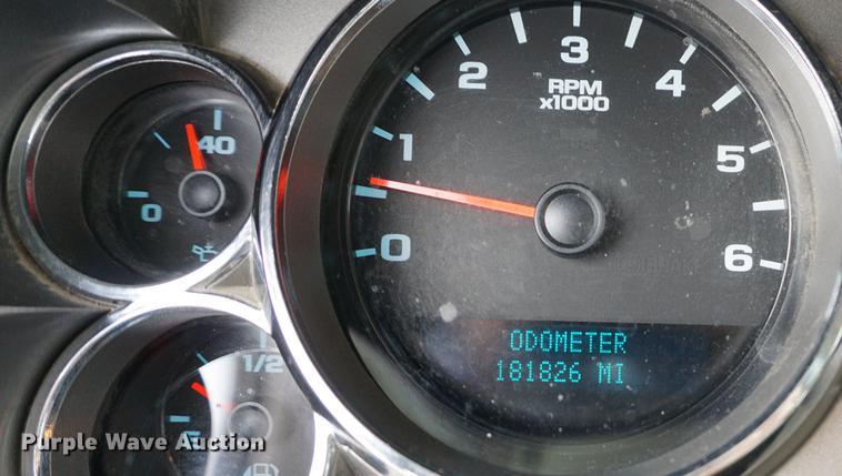 image for item DC5278 2008 Chevrolet Silverado 3500HD utility bed pickup truck