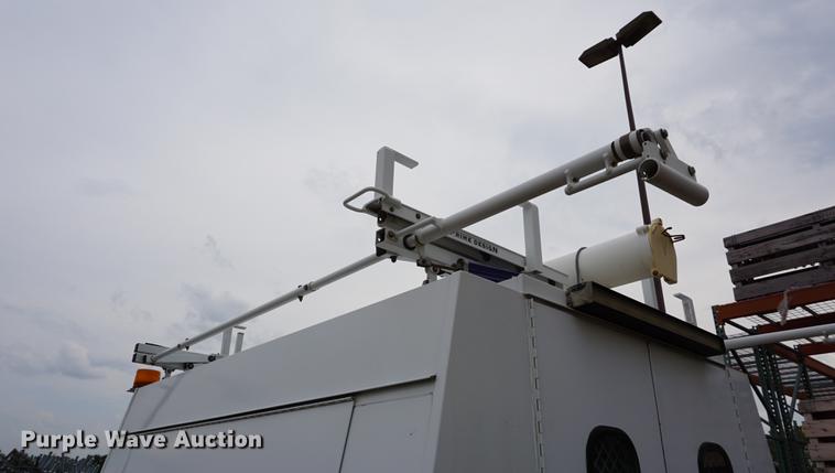 image for item DC5278 2008 Chevrolet Silverado 3500HD utility bed pickup truck