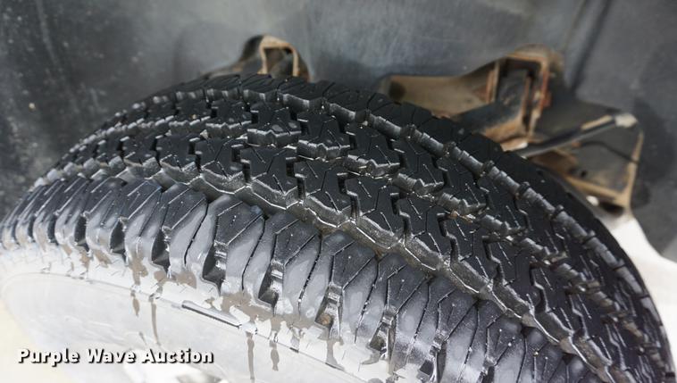 image for item DC5278 2008 Chevrolet Silverado 3500HD utility bed pickup truck