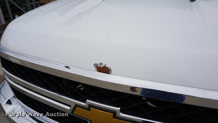 image for item DC5279 2012 Chevrolet Silverado 2500HD Ext. Cab pickup truck