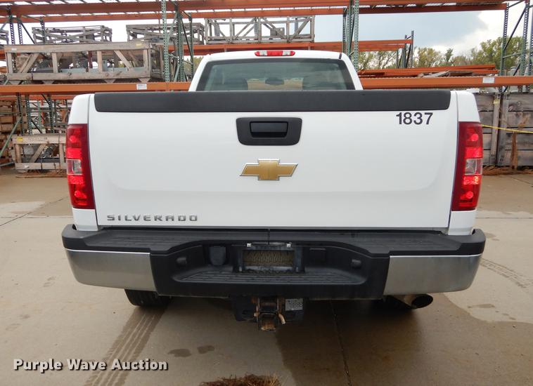 image for item DC5280 2011 Chevrolet Silverado 2500HD Ext. Cab pickup truck