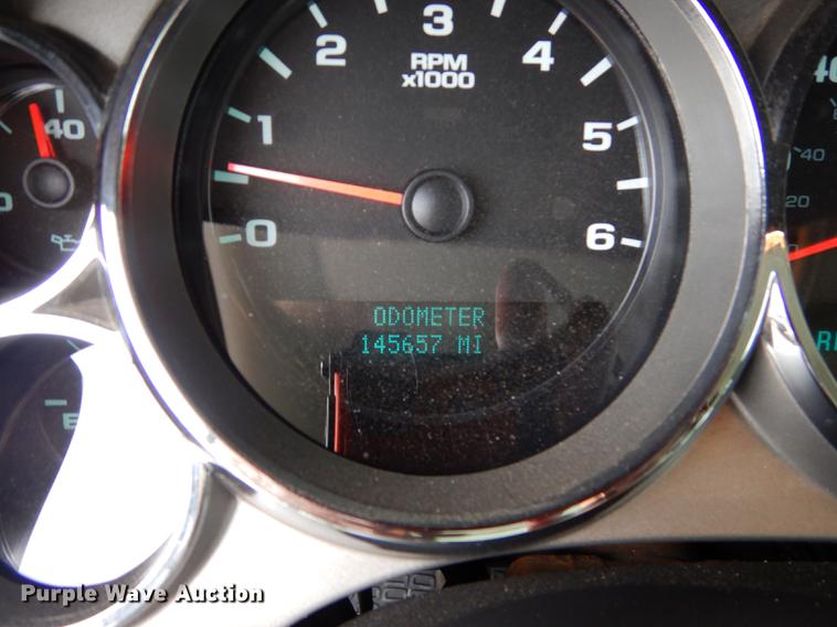 image for item DC5280 2011 Chevrolet Silverado 2500HD Ext. Cab pickup truck