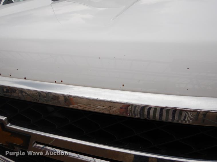 image for item DC5280 2011 Chevrolet Silverado 2500HD Ext. Cab pickup truck