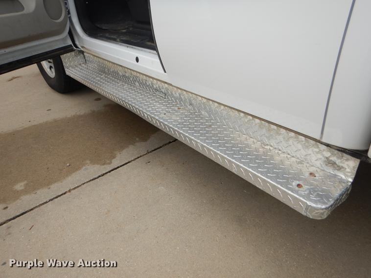 image for item DC5280 2011 Chevrolet Silverado 2500HD Ext. Cab pickup truck