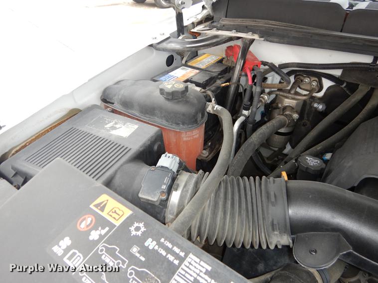 image for item DC5281 2011 Chevrolet Silverado 2500HD Ext. Cab pickup truck